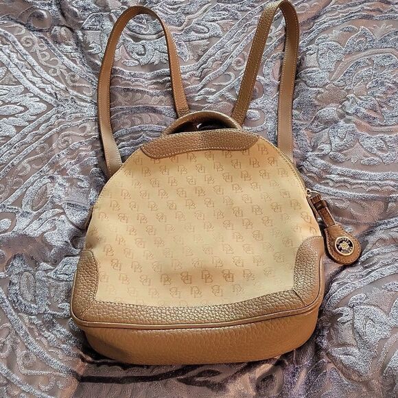 Dooney & Bourke mini backpack - Picture 5 of 9